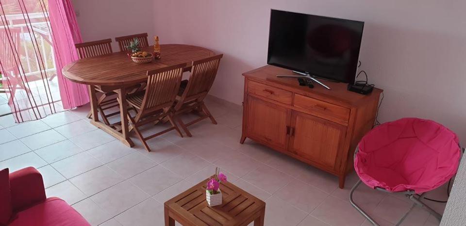 Ti Kaz A Rhum Apartman Sainte-Anne  Kültér fotó